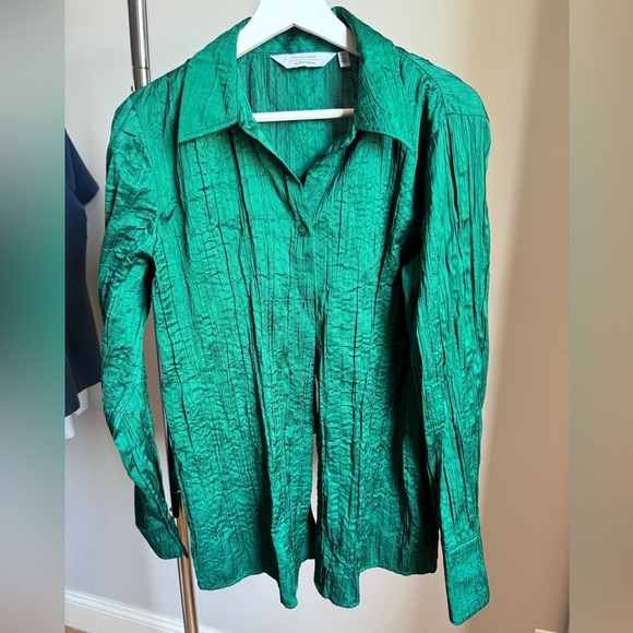 & Other Stories Tops - & Other Stories Green Long Sleeve Top with Open Back in sz. 4